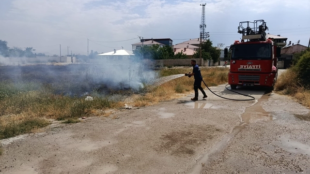Van'da itfaiye son 10 günde 239 yangına müdahale etti