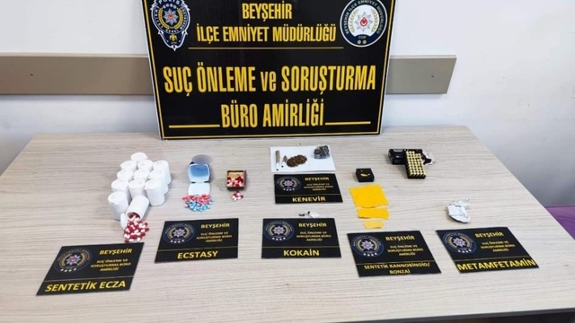 Konya'da eve düzenlenen operasyonda uyuşturucu ve mermi çıktı