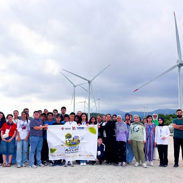 Canik'te "Enerji Avcıları" projesiyle gençlere uygulamalı çevre eğitimi