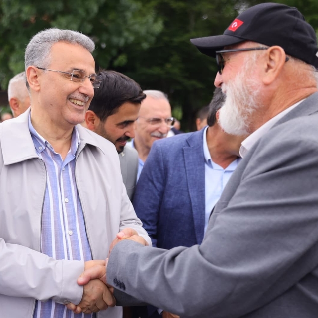 Başkan Kurnaz: "İlkadım'da gönüllere dokunuyoruz"