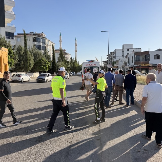 Devrilen motosikletin sürücüsü yaralandı