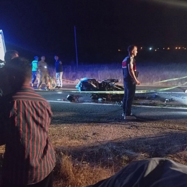 Diyarbakır'da motosiklet iş makinesine arkadan çarptı: 1 ölü