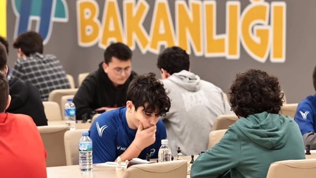 Satrançın kalbi Denizli'de atmaya devam ediyor