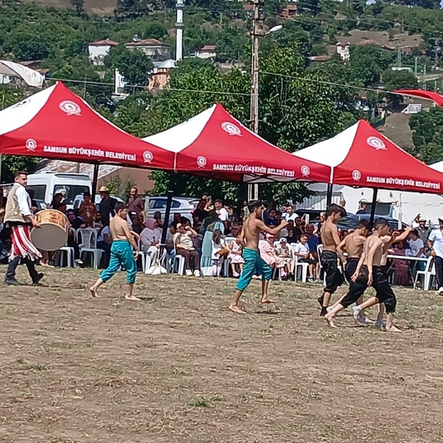 Kavak'ta geleneksel mahalle şenliğine yoğun ilgi