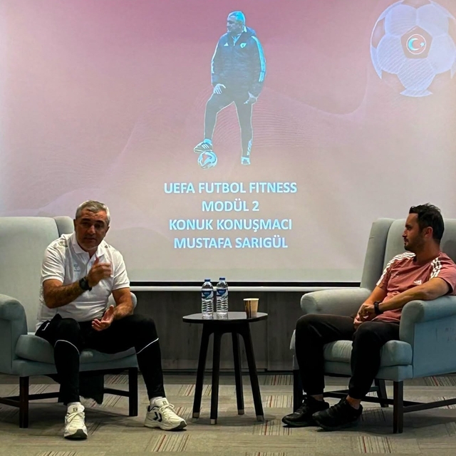 Sarıgül, UEFA Fitness B-1 Kursunda tecrübelerini paylaştı