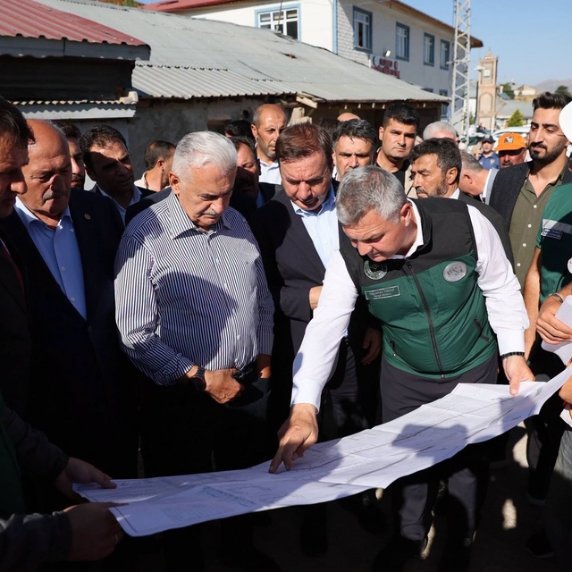 Yıldırım Otlukbeli'ndeki Taşkın Koruma Projesini inceledi