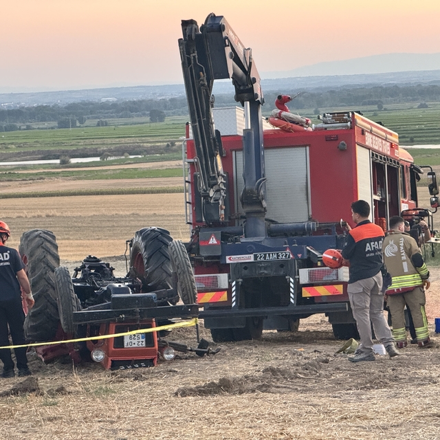 Edirne'de traktörün altında kalan çift hayatını kaybetti