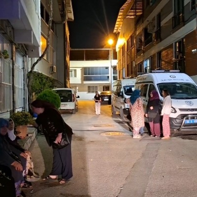 Bursa'da 7 aylık hamile kadın balkondan düşerek hayatını kaybetti
Kayınvali...