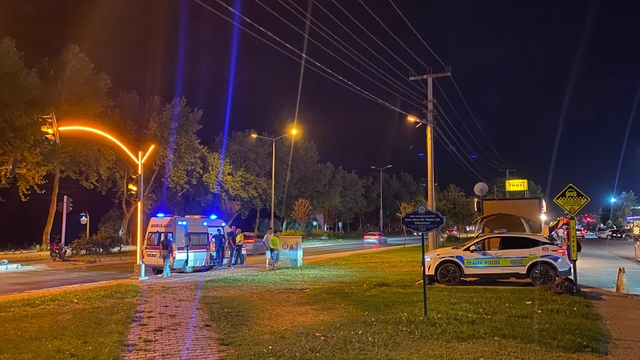 Menteşe'de motosikletliye arkadan çarpıp kaçtı