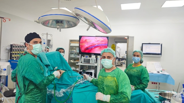 Video yardımlı toraks cerrahisi (VATS) tekniği akciğer kanserinde başarıyla gerçekleştiriliyor