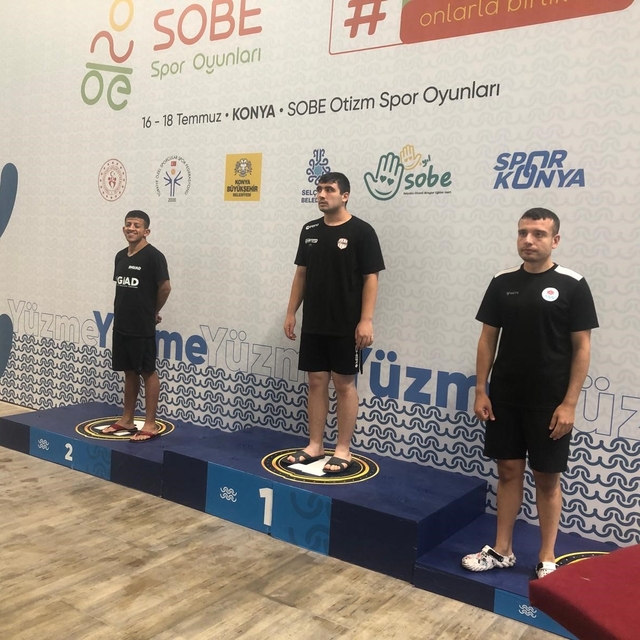 Aydınlı özel sporcular Konya'dan madalyalarla döndü