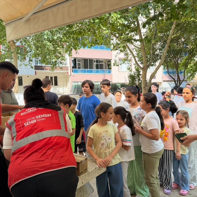 Yunusemre Belediyesi yaz Kur'an kursu öğrencilerini sevindirdi