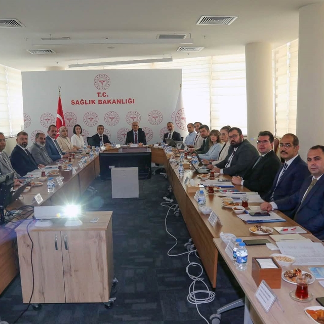 Bölge illerinin halk sağlığı çalışmaları toplantıda ele alındı