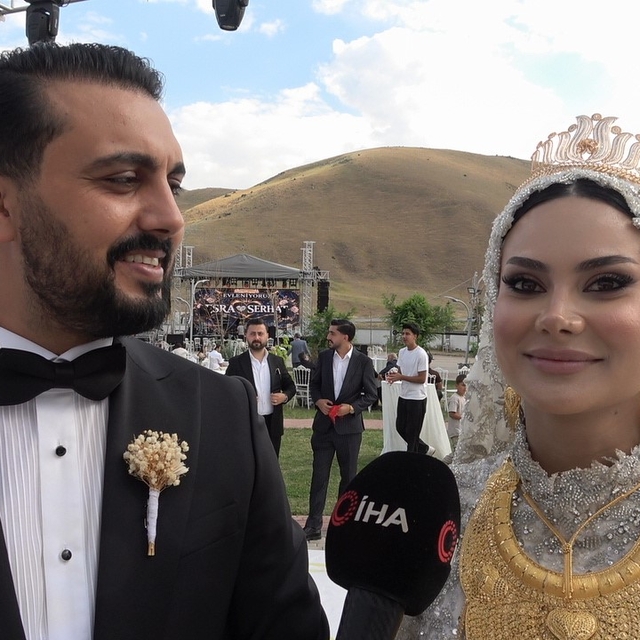 Van'da paraların havada uçuştuğu düğün: Damada yaklaşık 20 milyon TL, gelin...