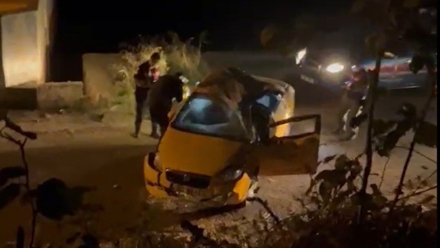 Giresun'da ticari taksi şarampole yuvarlandı: 1 ölü