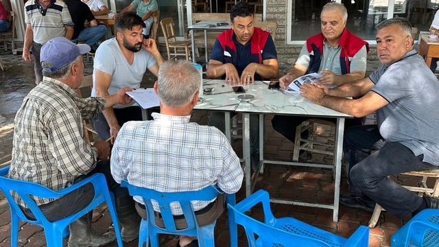 Köşk'te incir üreticilerine ilekleme ve hasat eğitimi