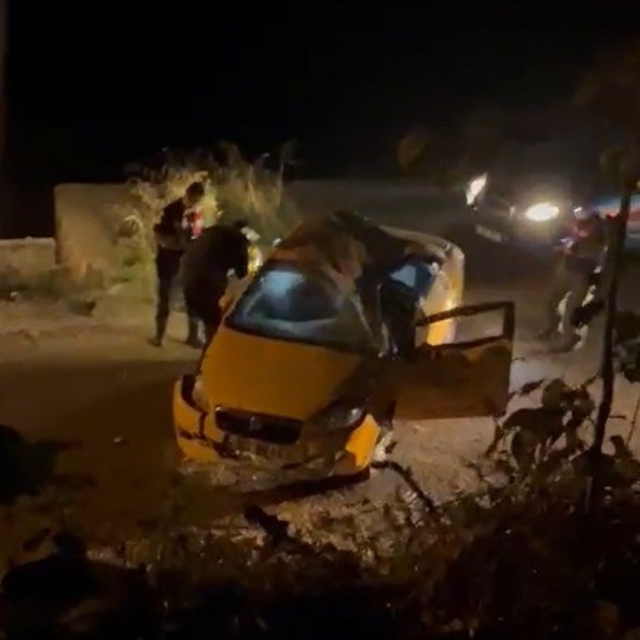 Giresun'da ticari taksi şarampole yuvarlandı: 1 ölü