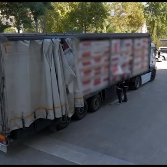 İzolasyon malzemesine gizlenmiş 5 milyon adet kaçak sigara ele geçirildi