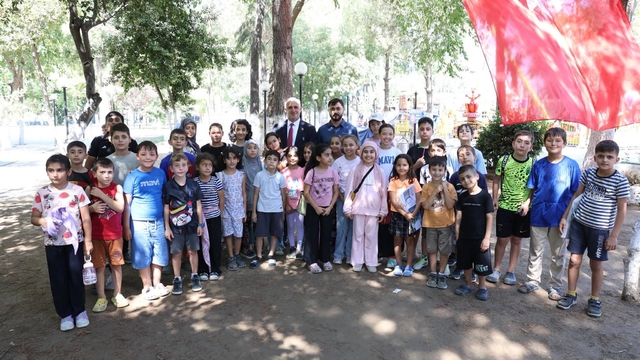 Başkan Kaya: "Çocuklarımızın eğitim hayatında yanlarında olmaya devam edeceğiz"