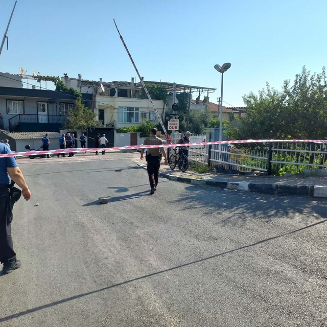 Motosikletli saldırgan, baba-oğlu öldürdü