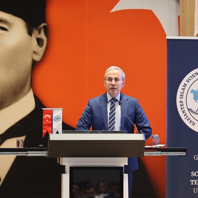 Rektör Demir: "Geleceğin hekimlerini güçlü bir akademik ve klinik altyapıyl...