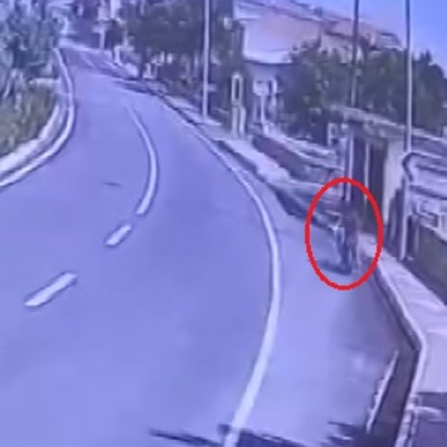 Devrilen motosikletin 14 yaşındaki sürücüsü öldü (2)