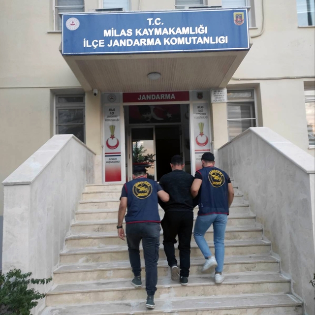 Muğla Jandarma ekiplerince Temmuz ayında 481 aranan şahıs yakalandı