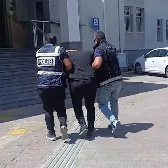 Kayseri'de 2 farklı suçtan 11 yıl 3 ay kesinleşmiş hapis cezası bulunan şah...