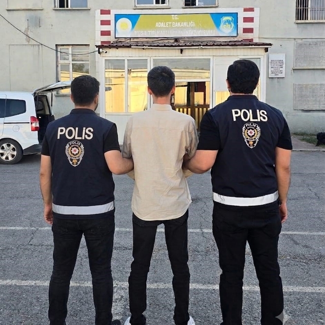 Muş'ta 8 yıl 3 ay hapis cezasıyla aranan hükümlü yakalandı