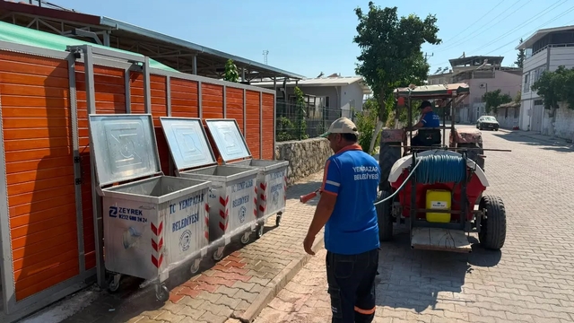 Yenipazar'da haşereye karşı ilaçlama çalışmaları sürüyor