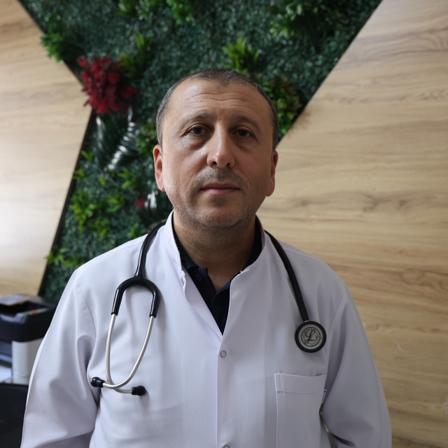 Göğüs Hastalıkları Uzmanı Erden: "Klima önünde serinleyeyim derken hayatı t...