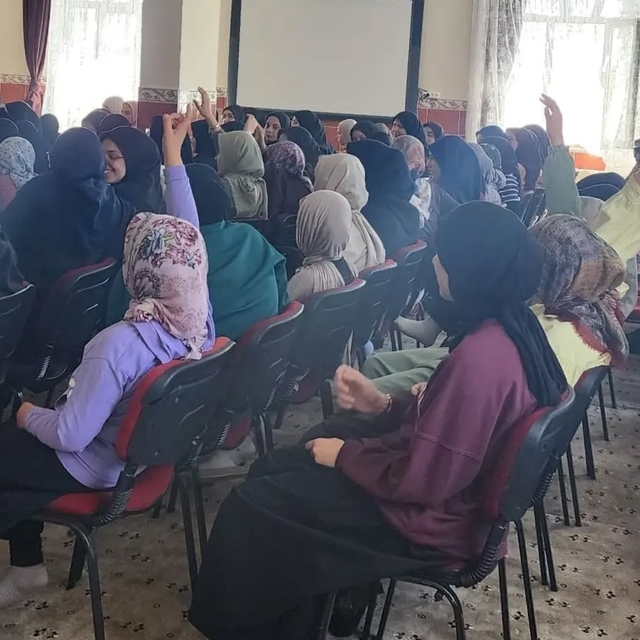 Kur'an kursu öğrencilerine kırmadan konuşmanın önemi anlatıldı
