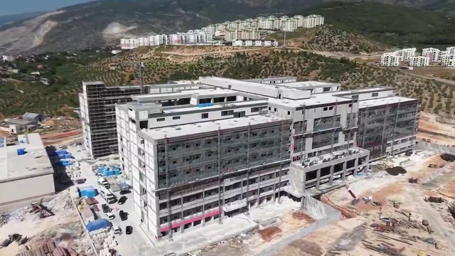 İskenderun'a 600 yataklı modern devlet hastanesi yükseliyor
