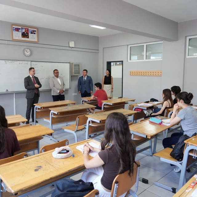 Muğla İl Milli Eğitim Müdürü Çay, yaz kursları ve tercih danışmanlığı çalış...