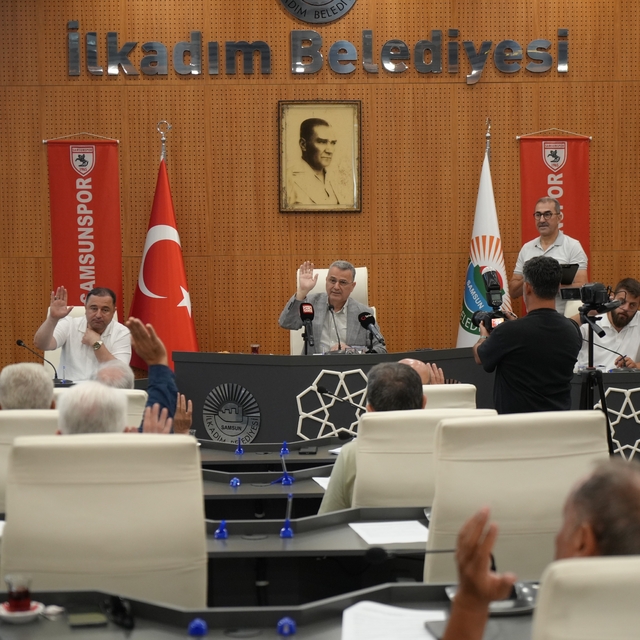 Başkan Kurnaz: "Kendi dönemimizden 1 TL borcumuz yok, eski borçlar öde öde...