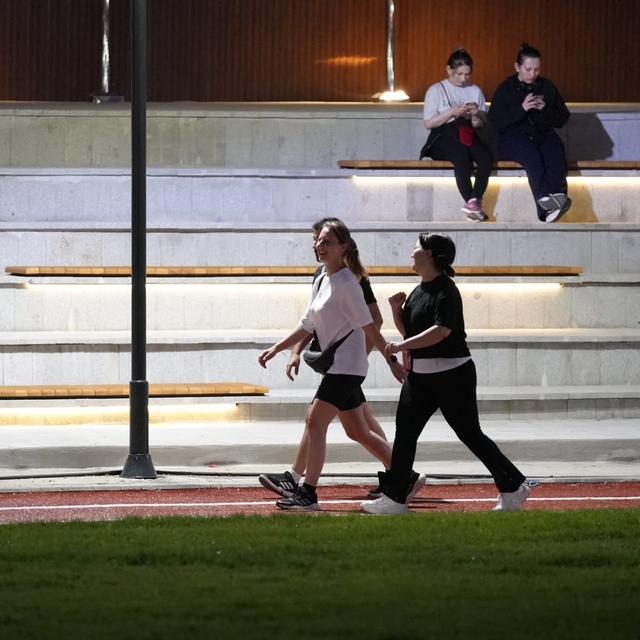Düzce'de sporun adresi Merkez Park oldu
7'den 70'e herkes yürüyüş yapıyor