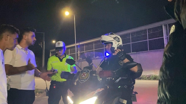 Ehliyetsiz ve alkollü çıktı; ruhsat sahibi ikizinin de 'alkol'den ehliyetine el konulmuş