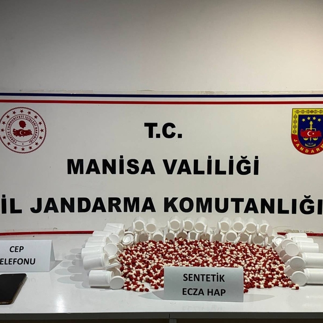 Manisa jandarmasından 2 ilçede uyuşturucu operasyonu
