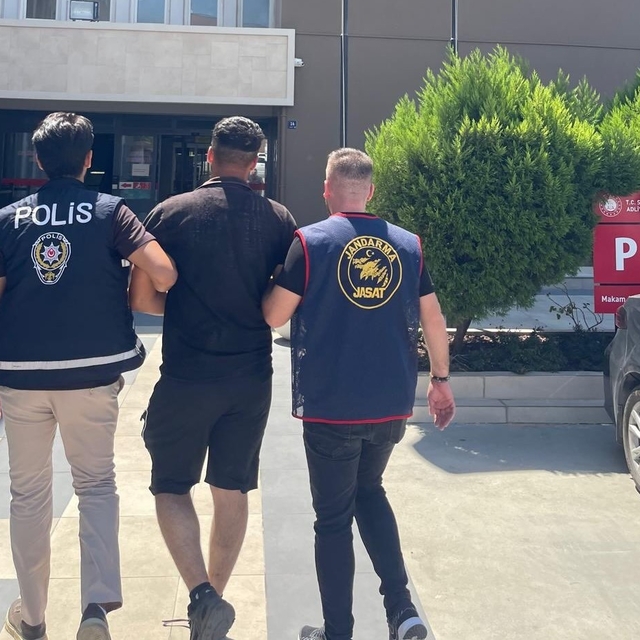 Söke'de 25 yıl hapis cezası bulunan firari yakalandı
