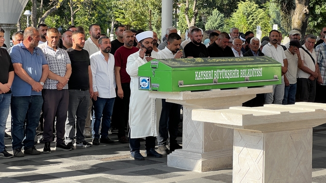 İnşaatta kavga ettiği kişi tarafından öldürüldü