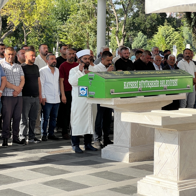 İnşaatta kavga ettiği kişi tarafından öldürüldü