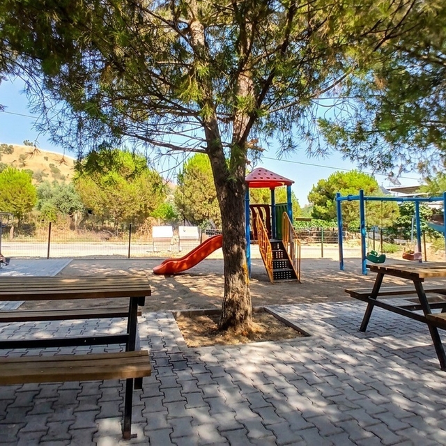 Pınardere'deki yeni parka eski muhtarın adı verildi