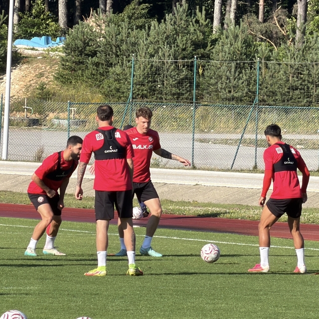 Çorum FK, Topuk Yaylası'nda çalışmalarını sürdürüyor