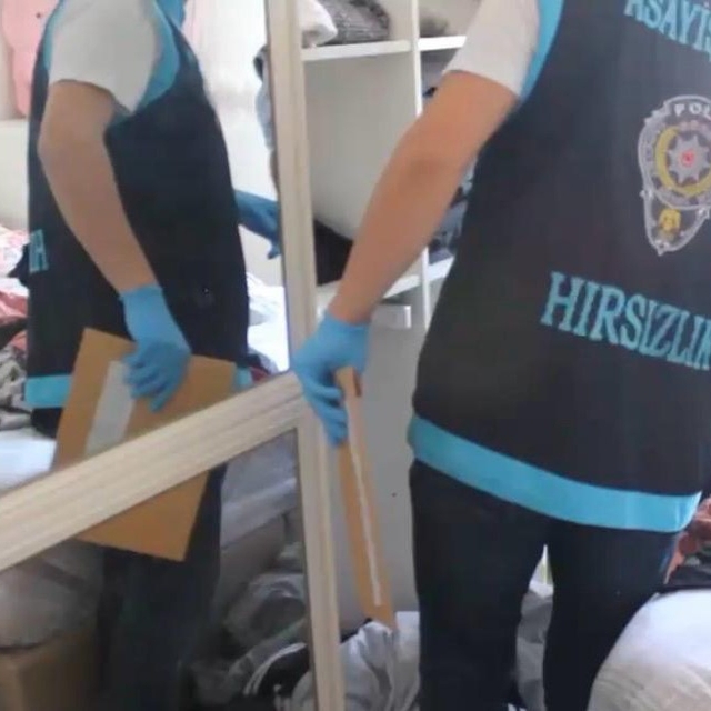 Kayseri'de 5 evden 1 milyon 900 bin TL'lik ziynet ve para çalan şahıslar ya...