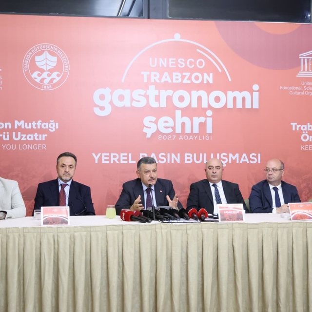 Trabzon Mutfağı UNESCO yolunda
Trabzon Büyükşehir Belediye Başkanı Ahmet Me...