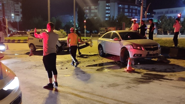 Muş'ta trafik kazası: 2 yaralı