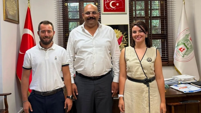 Kemaliye'de iki isme Fahri Hemşehrilik Beratı verildi