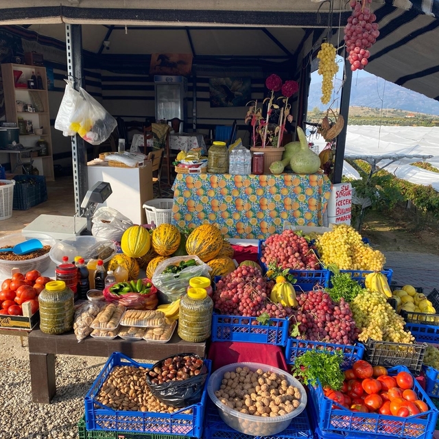Yol üzerinde dalından sofraya