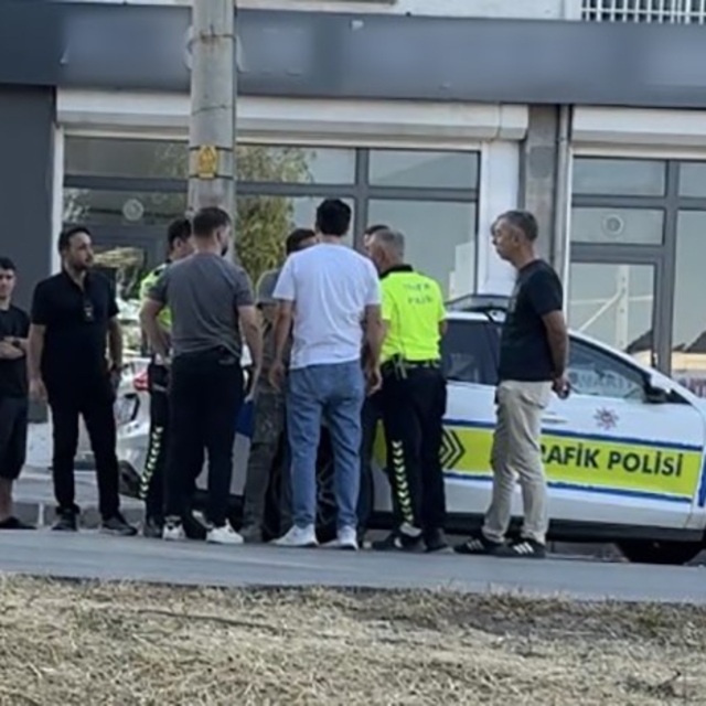 390 bin TL ceza yazılan ehliyetsiz sürücü, polislere bağırarak tepki göster...