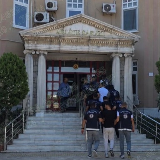Didim'de göçmen kaçakçılığı operasyonu: 6 organizatör tutuklandı